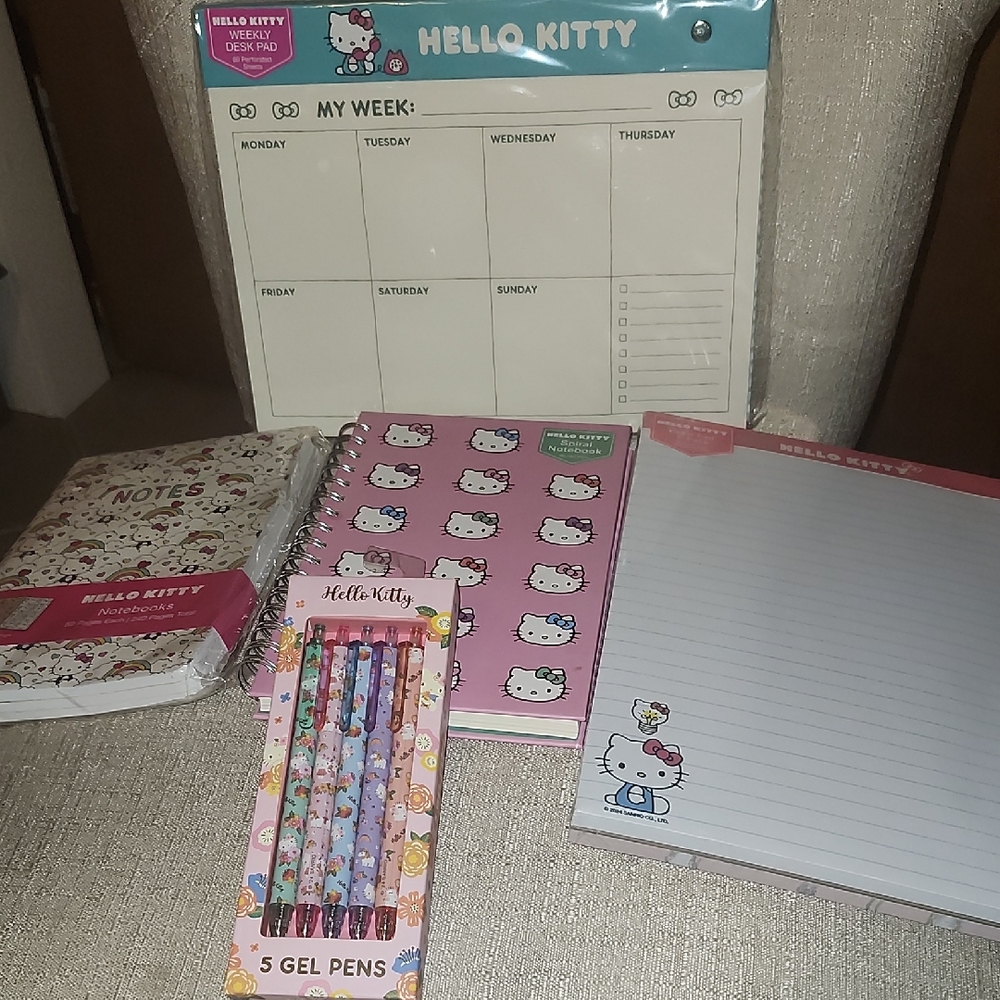 Hello Kitty Home Office Stationery Set - Pink and White